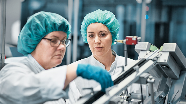 7 UpFront at 7: What challenges lie ahead following possible approval of COVID-19 vaccine