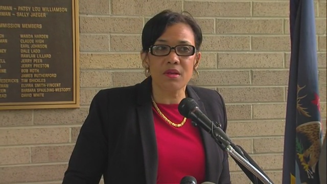 Flint Mayor Karen Weaver applauds Schuette for lawsuits in water crisis