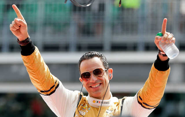 Helio Castroneves wins in Iowa to end 3-year drought