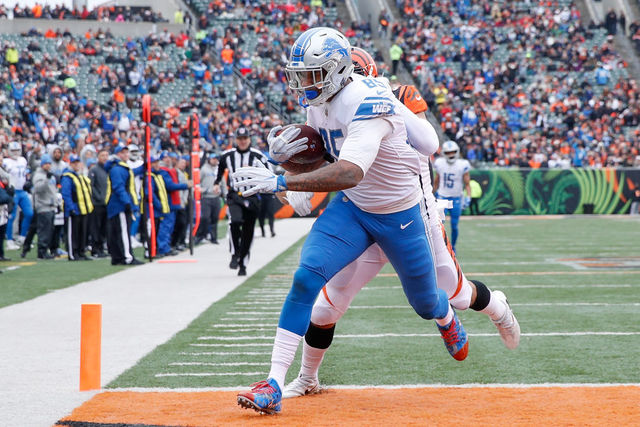 Detroit Lions listening to trade offers for Eric Ebron, report says