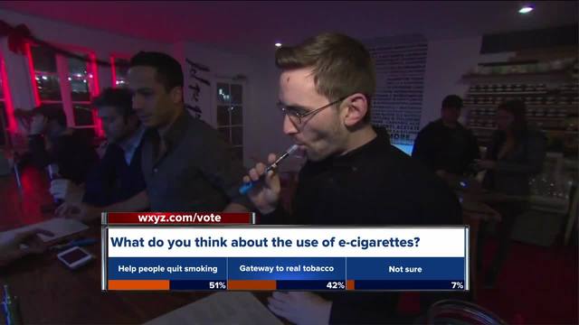 Smoking-While-Walking Ban Proposed to NYC Council Smoking-While-Walking Ban Proposed to NYC Council