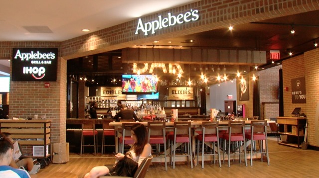 Photo gallery: Inside the world's first Applebee's/IHOP in Detroit ...