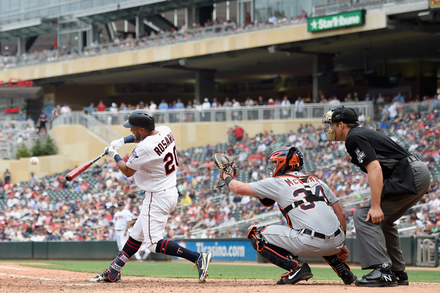 Eddie Rosario's HR in 8th leads Twins past Tigers