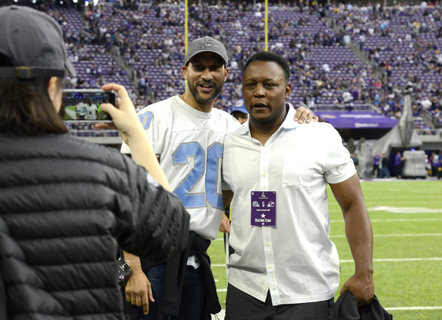 Hall of Fame RB Barry Sanders enjoying new role with Lions